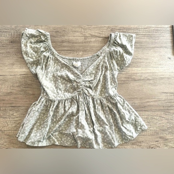 Japna Tops - Japna Floral Top Size Medium